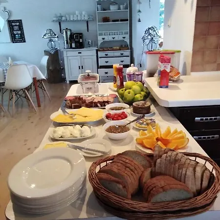 Bed & Breakfast Gosciniec Odsapka 3*