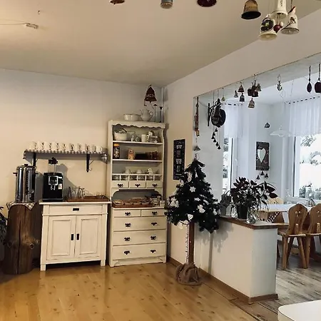 Gosciniec Odsapka Oda ve Kahvaltı 3*