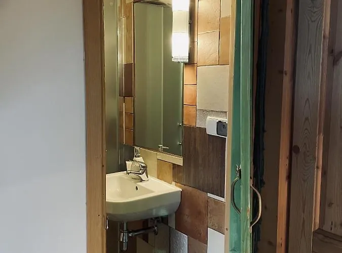 Gosciniec Odsapka 穆扎希赫尔