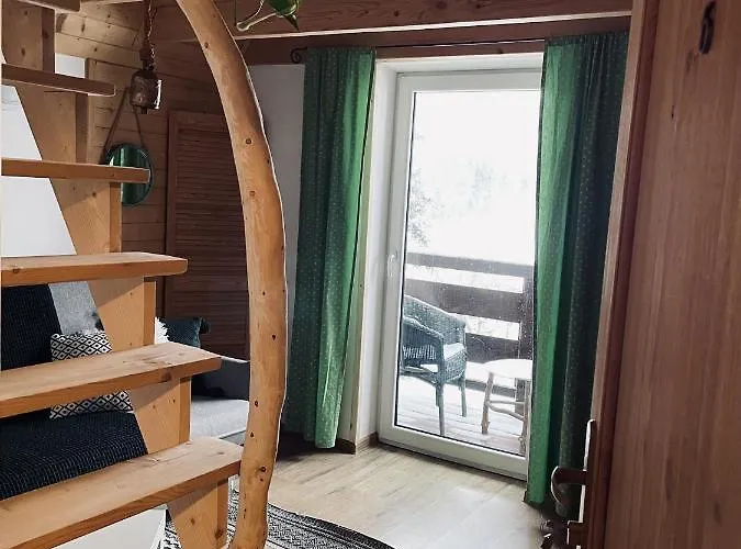 Gosciniec Odsapka Bed & Breakfast 3*