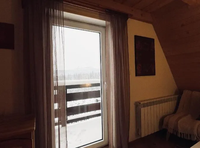 Gosciniec Odsapka 3* 穆扎希赫尔